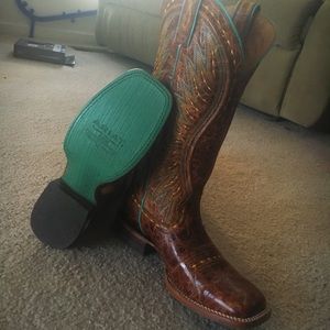Ariat Vaquera Saddle Tan Square Toe boots